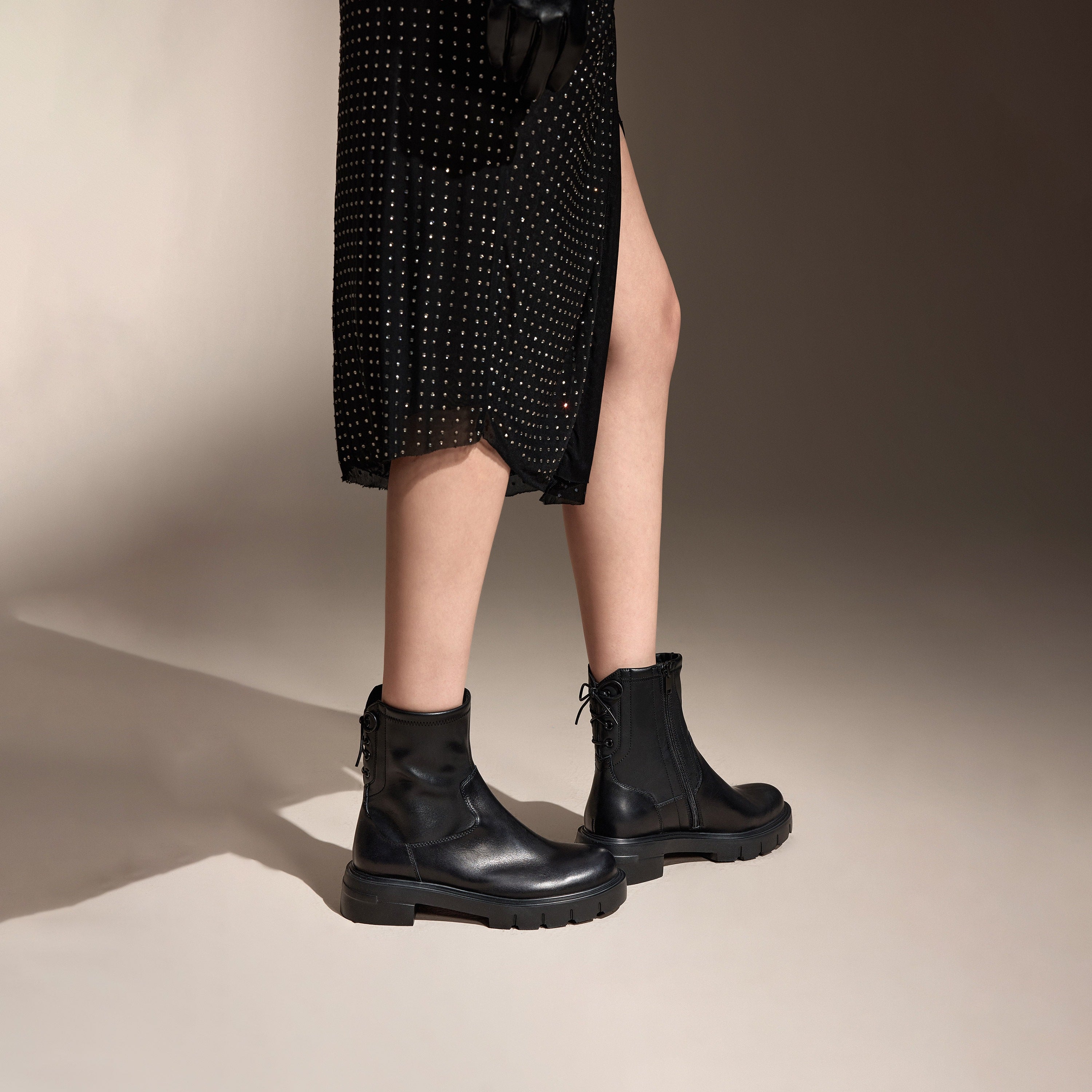 Black Leather Back Lace Up Chunky Boots