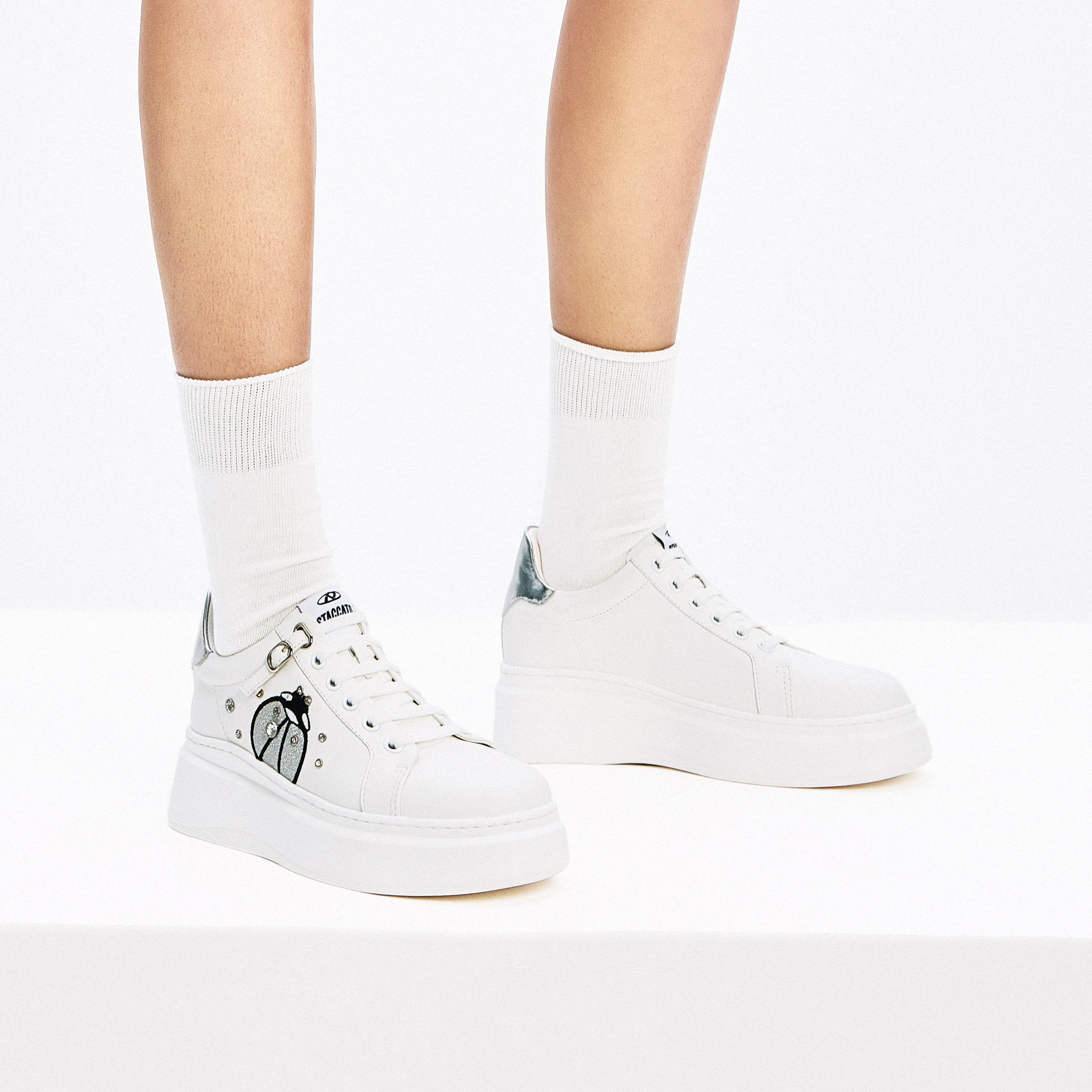 White Lace Up Sneakers With Crystal Beetle