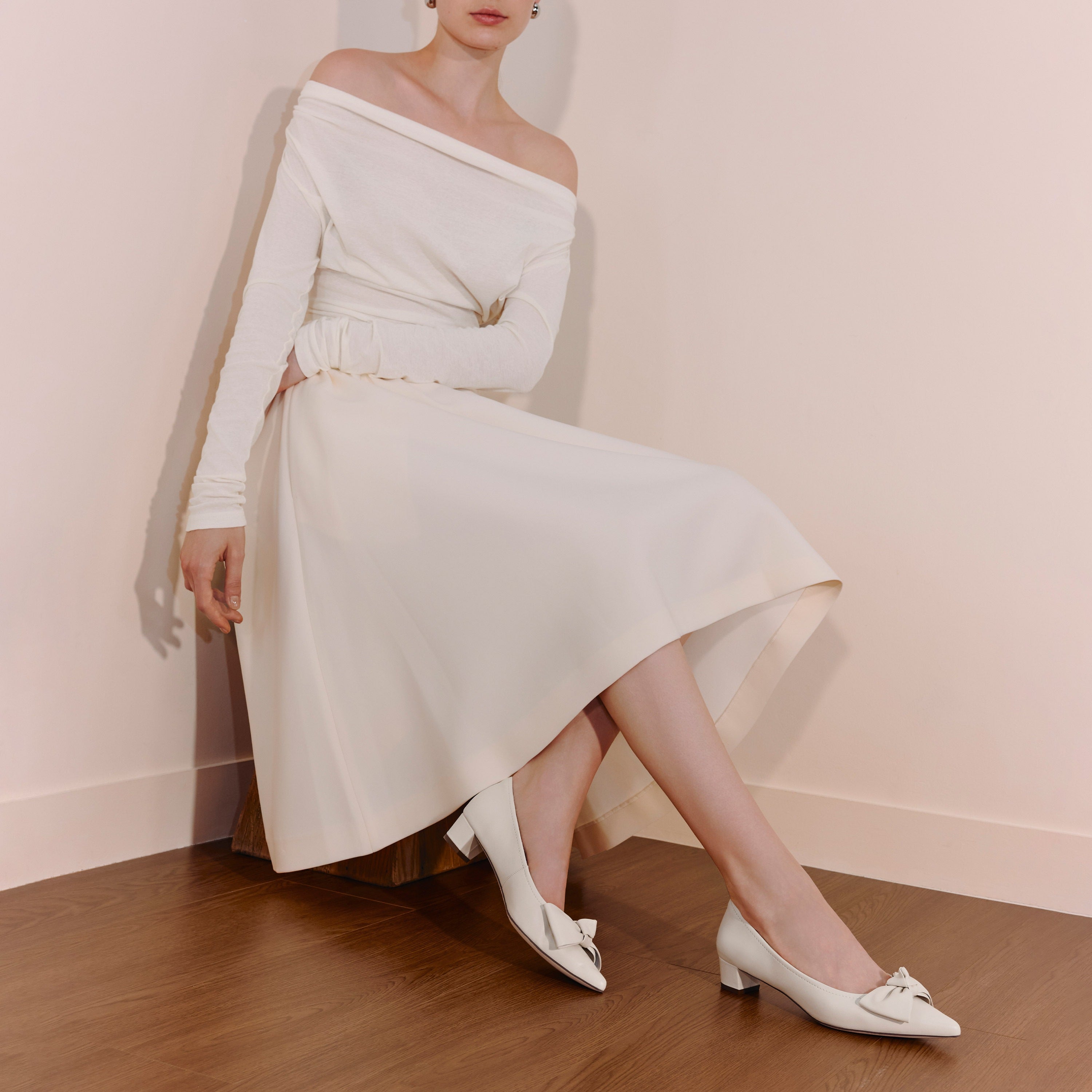 Taupe Suede Bow Pointed Heeled Pumps