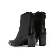 Black Waxy Western Heeled Ankle Boots