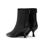 Load image into Gallery viewer, Black Waxy Pointy Heeled Ankle Boots
