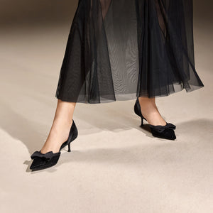 Black Meshed Pointy Bow Pumps