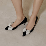 Load image into Gallery viewer, Black Crystal Bow Suede Pumps
