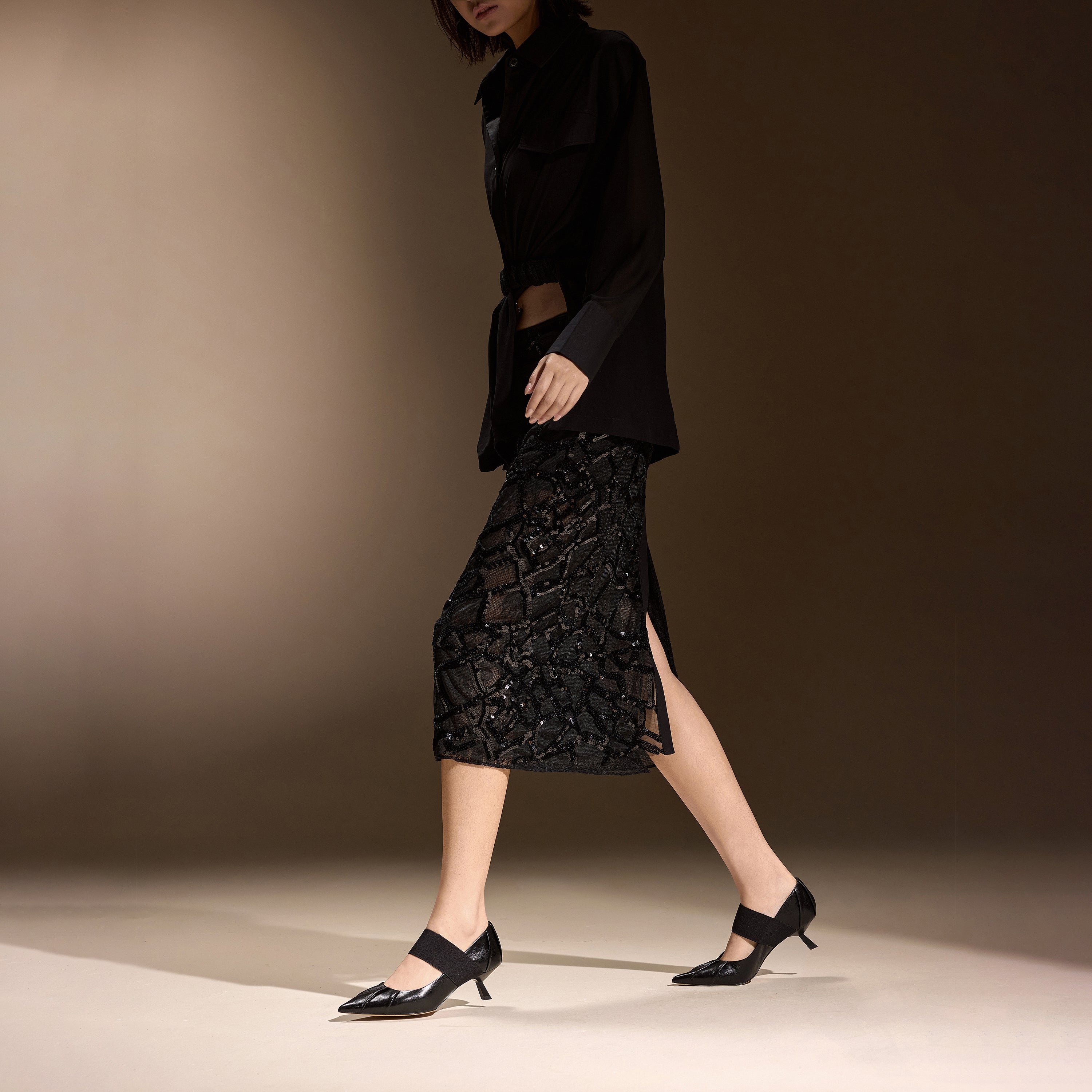 Black Pleated Pointy Elastic Ballerina Pumps