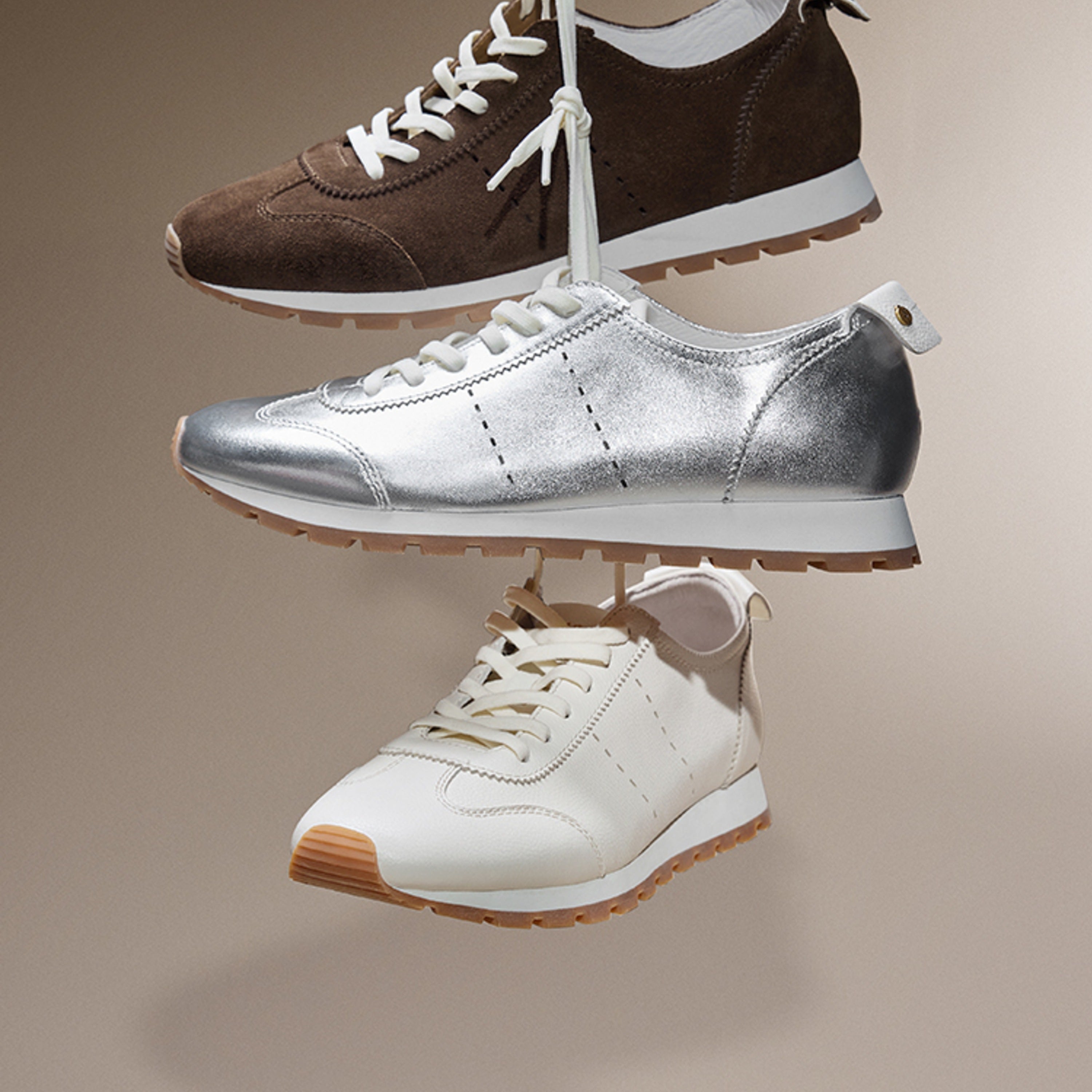 Silver Leather Slim- cut Lace-up Runner