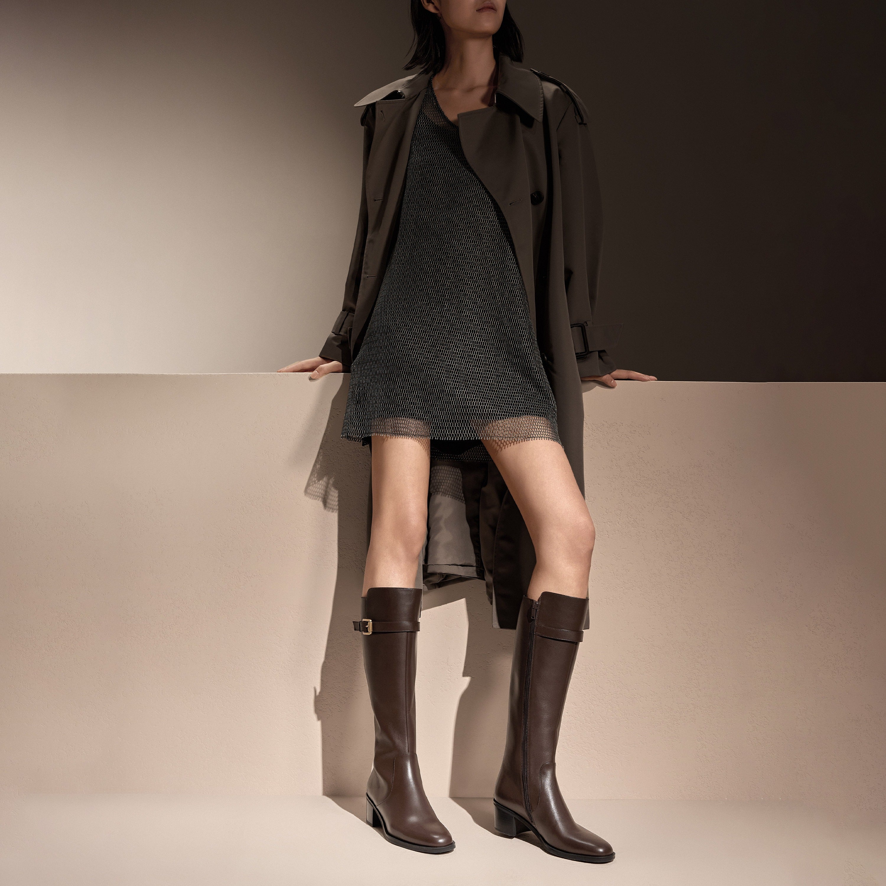 Black Golden Buckle Long Heeled Riding Boots