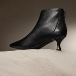 Load image into Gallery viewer, White Pointy Leather Ankle Boots
