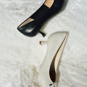Black ST Buckle Leather Workwear Pumps