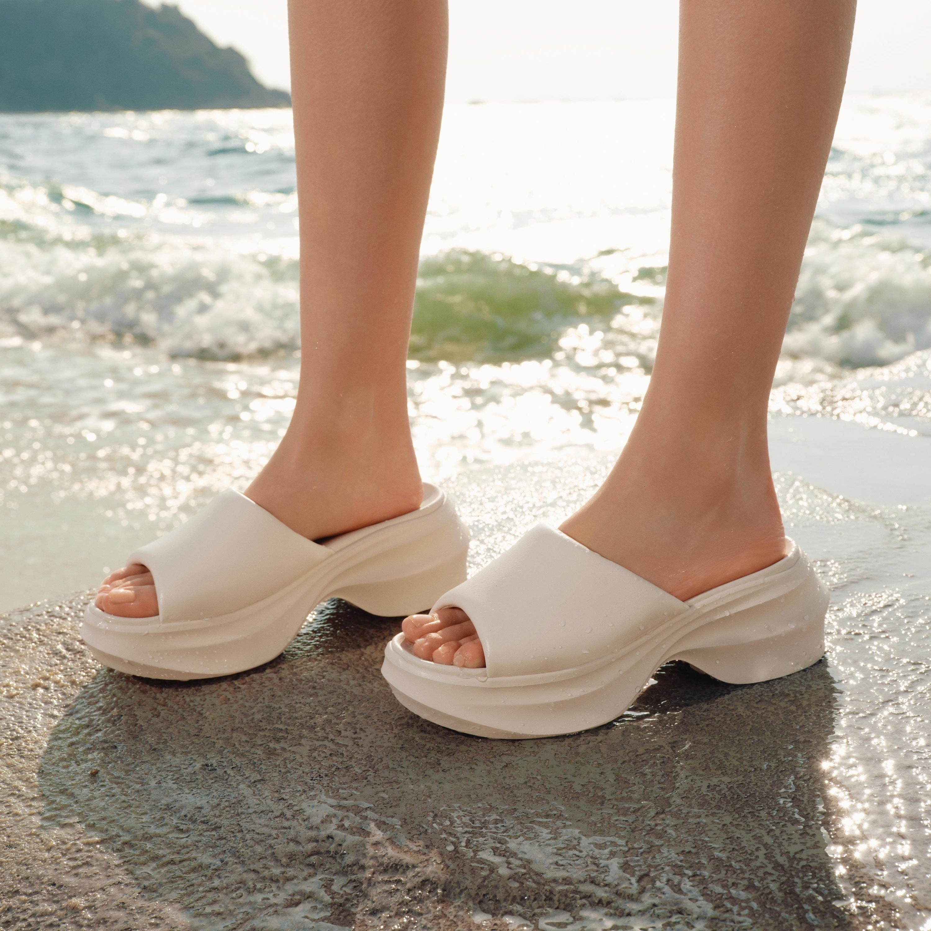 Taupe Knit Platform Slides