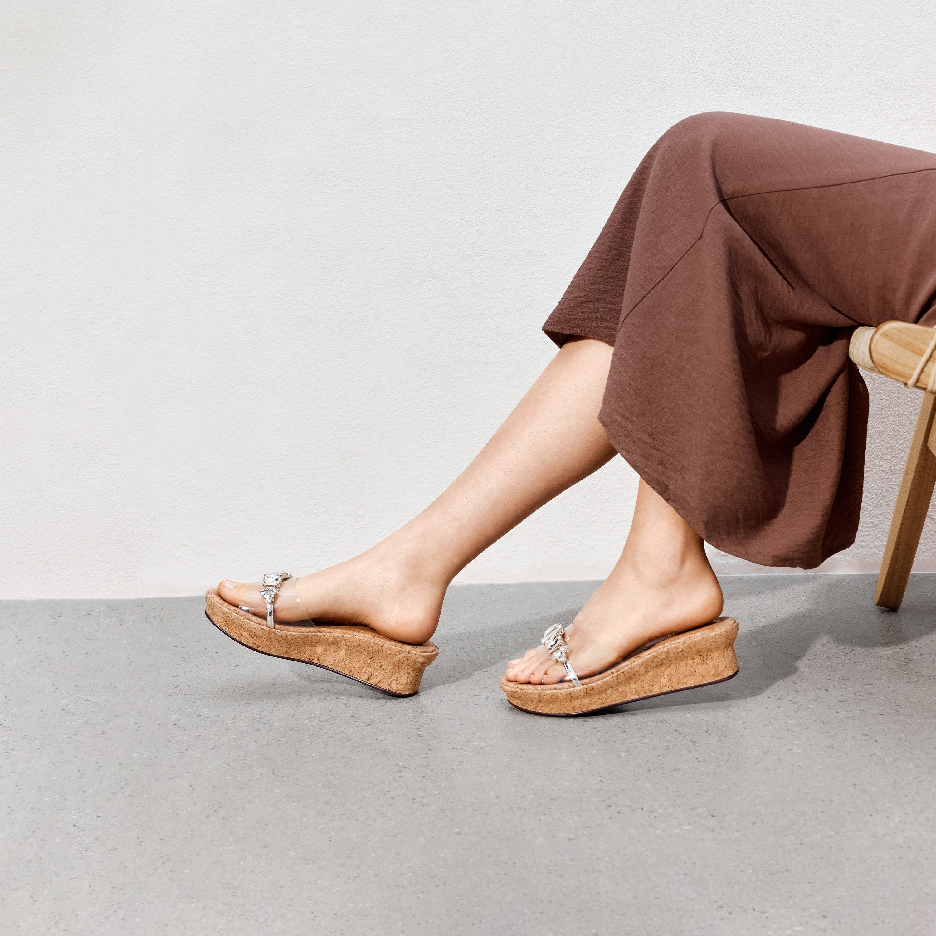 Crystal-embellished Wedge Corks
