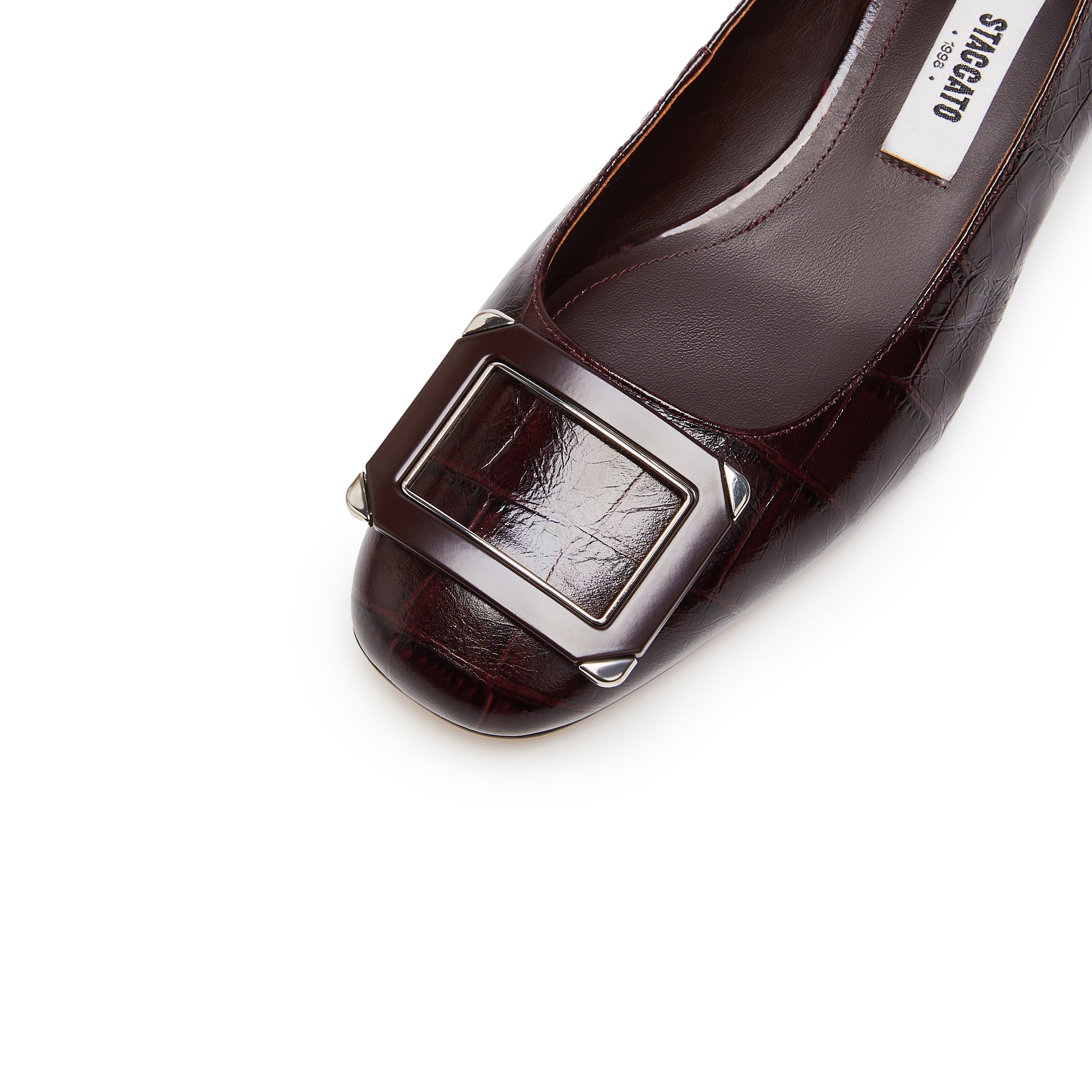 Burgundy Square Buckle Embossed Pumps