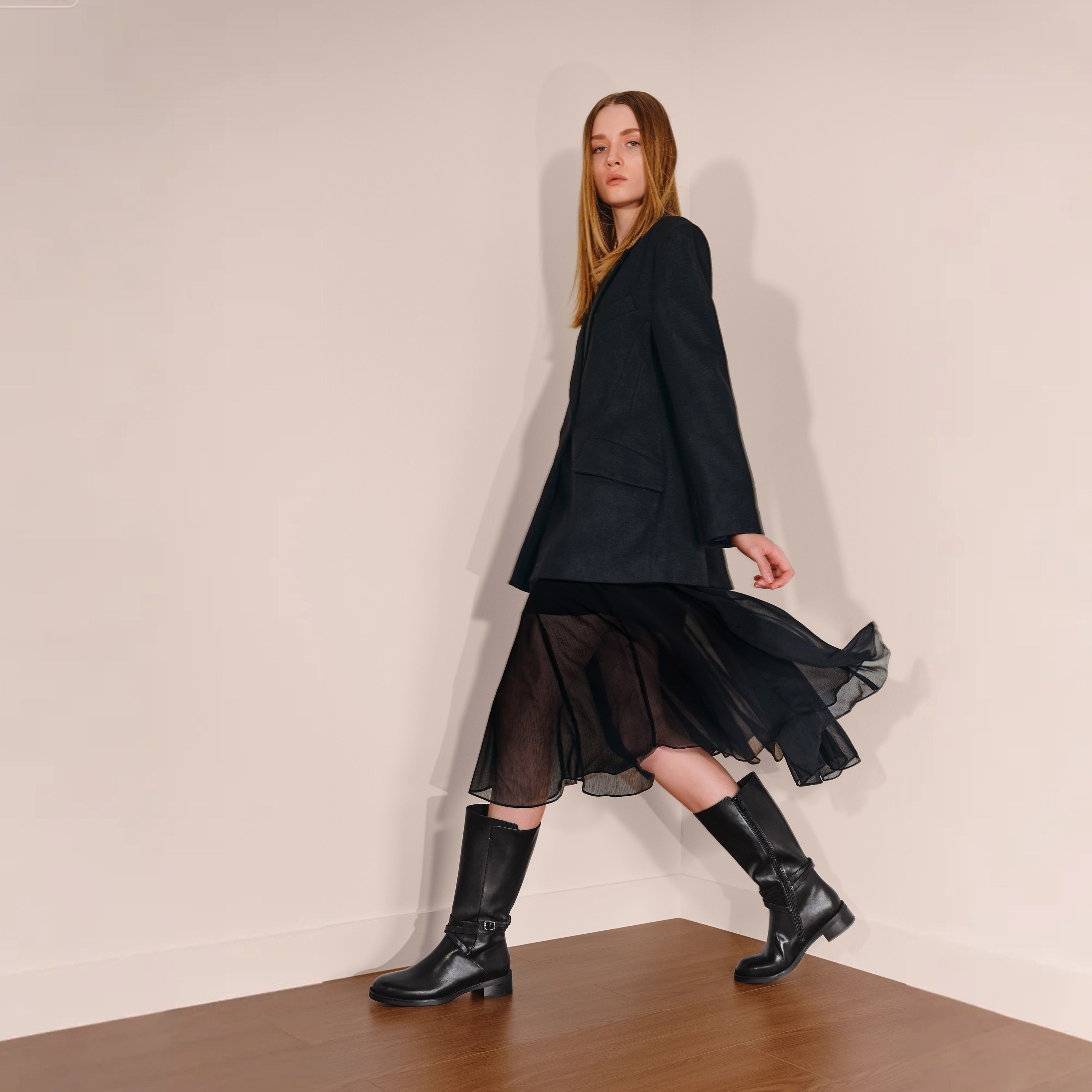 Black Waxed Ankle Buckle Mid-long Riding Boots