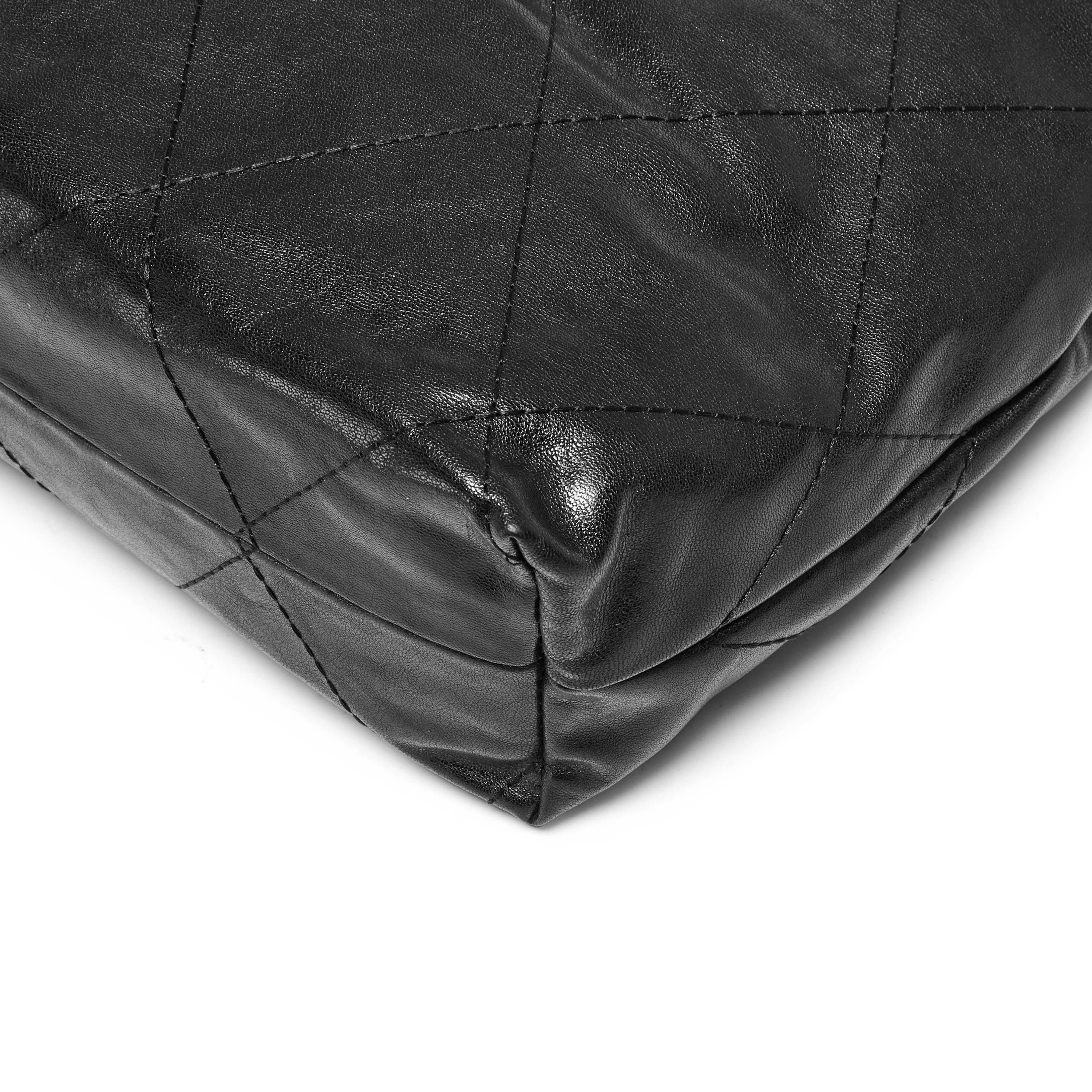 Black ST Twist Lock Chain Envolpe Crossbody Bags