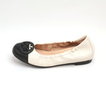 Load image into Gallery viewer, Beige ST Buckle Leather Ballerina Flats
