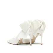 STACCATO × VERA WANG Silk Satin Bow Back Pointed-Toe Pumps