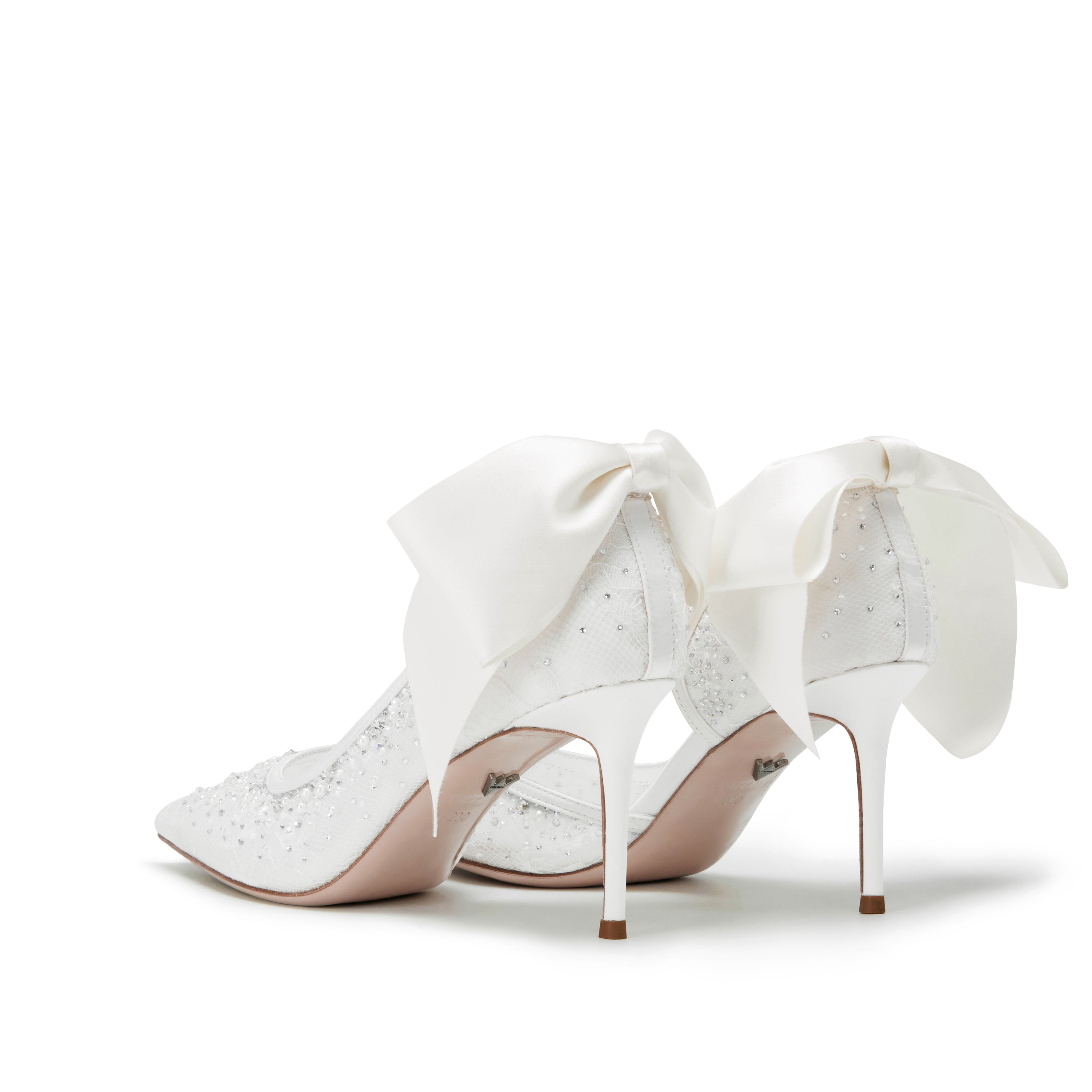 STACCATO × VERA WANG Crystal Embellished Satin Bow Pumps