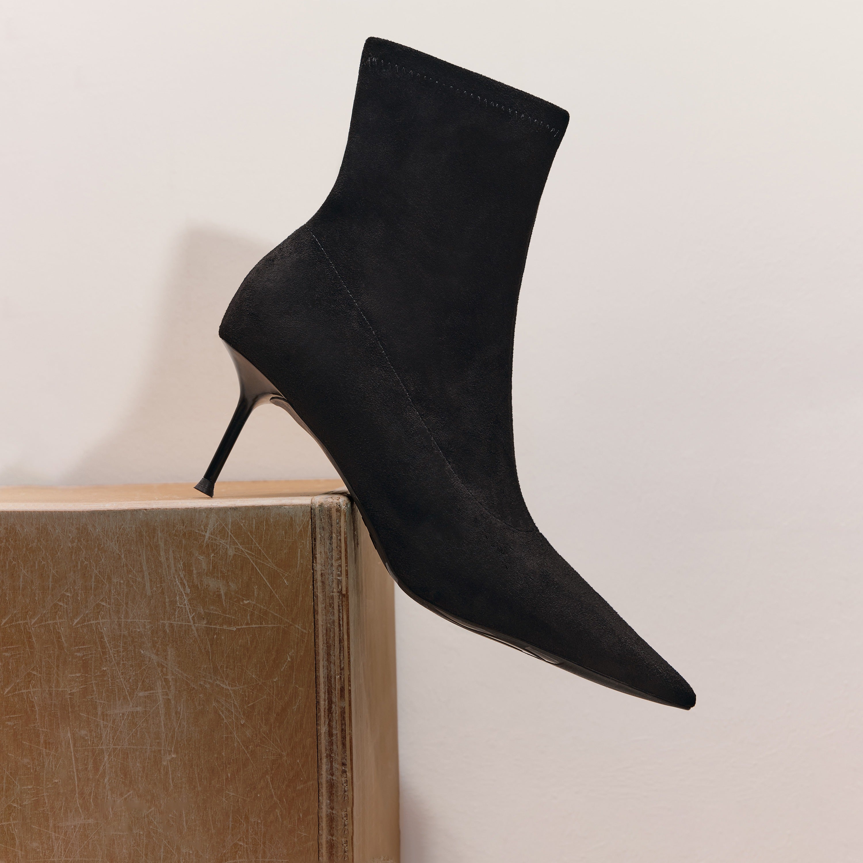 Black Pointy Elastic Heeled Ankle Boots