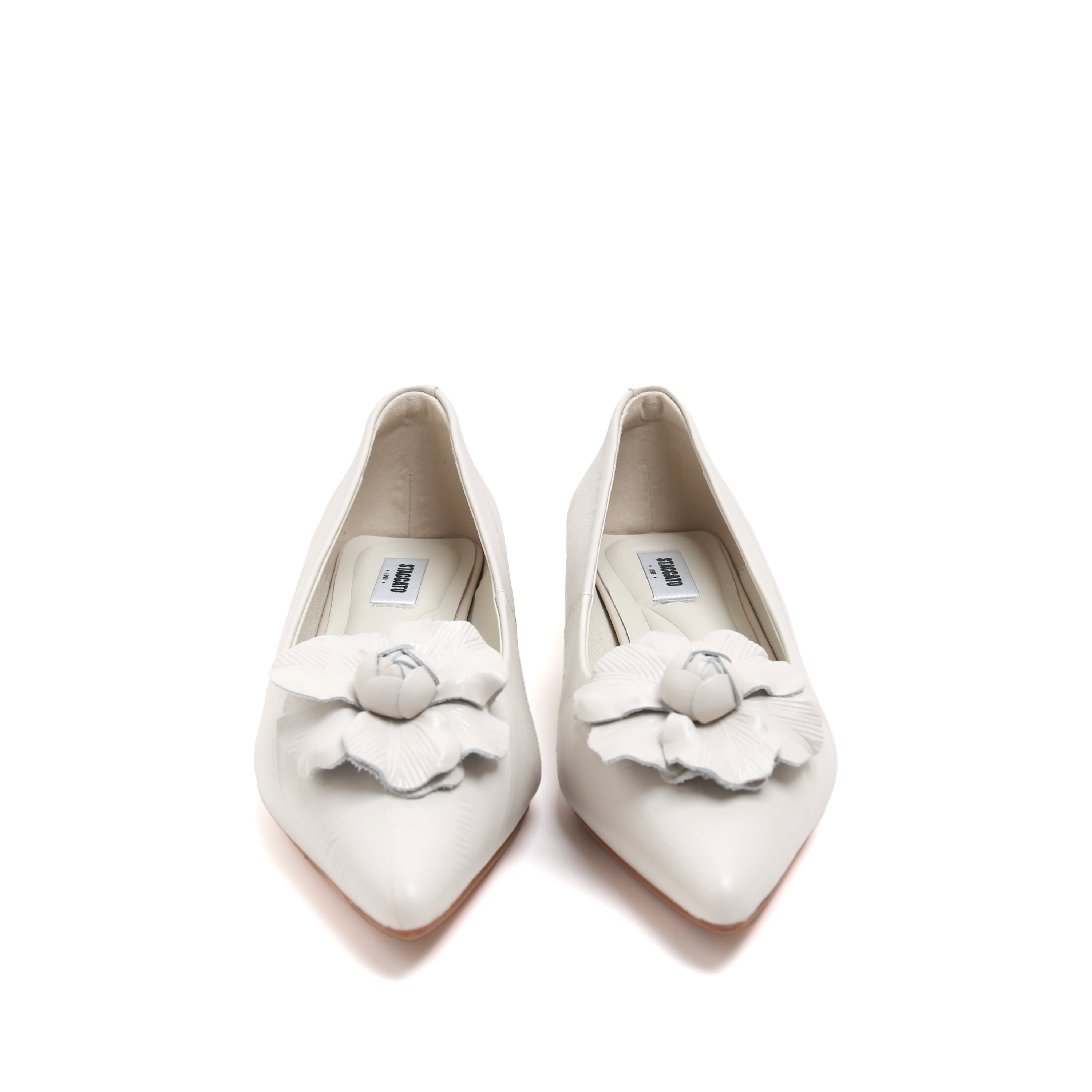 Beige Pointed Toe Leather Flower Kitten Heel Pumps
