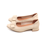 Load image into Gallery viewer, Beige ST Bow Mono Leather Pumps
