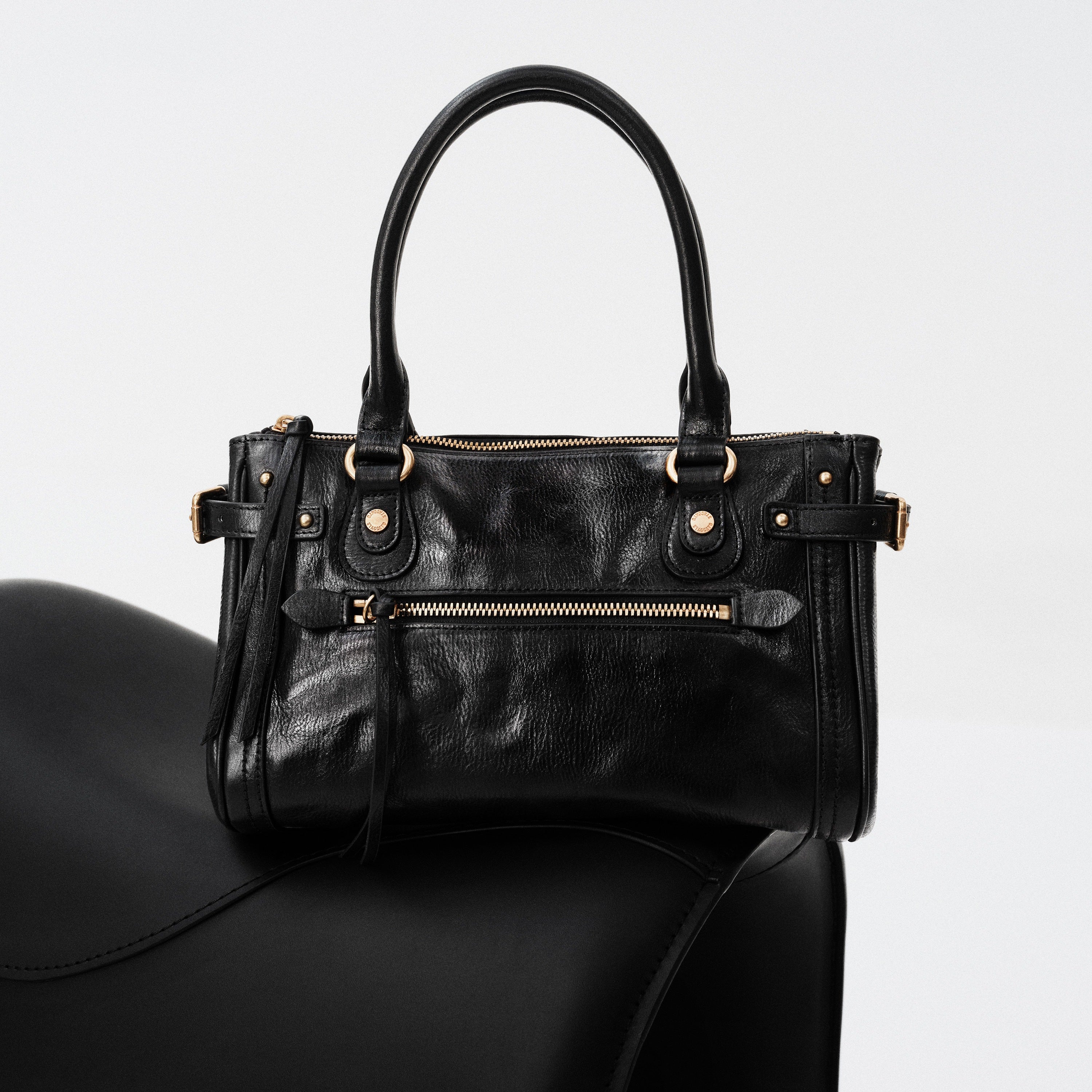 Black Vintage Oil Wax Leather Shoulder Satchel Bag