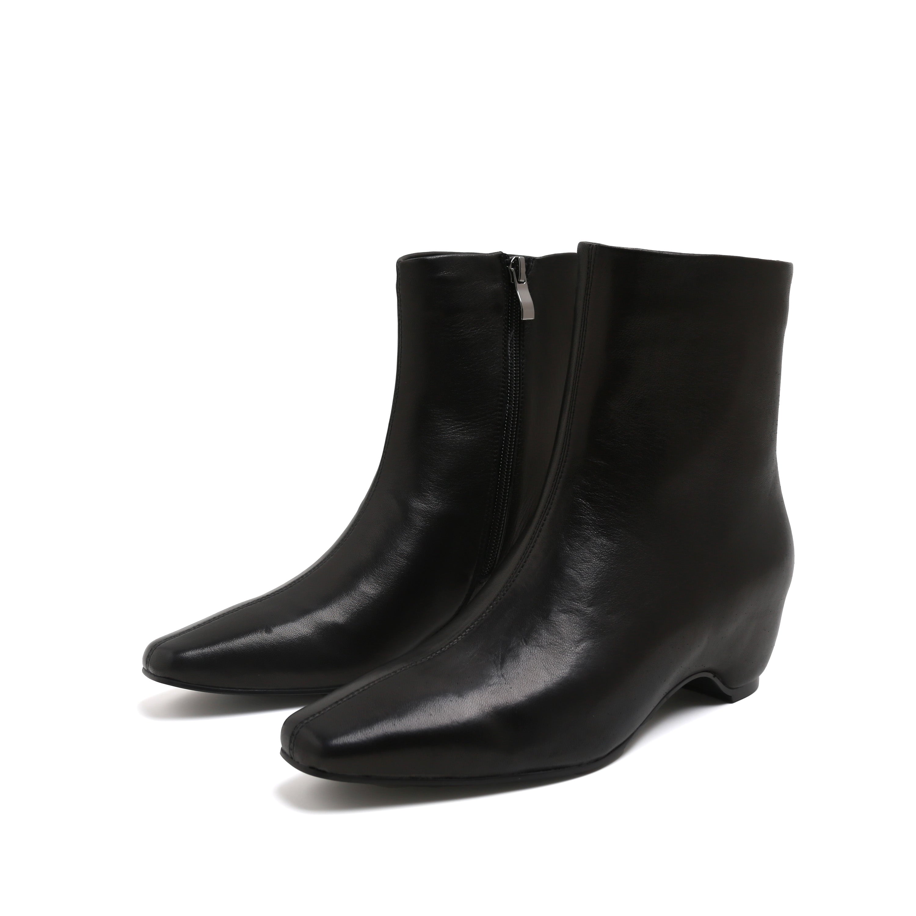 Black Leather Square-Toe Low Curved Heel Boots