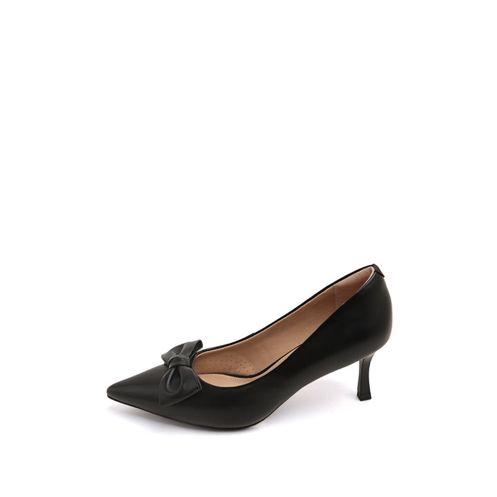 Black Bow Pointy  Leather Pumps