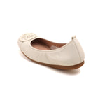 Load image into Gallery viewer, Beige ST Crystal-Buckle Leather Ballerina Flats
