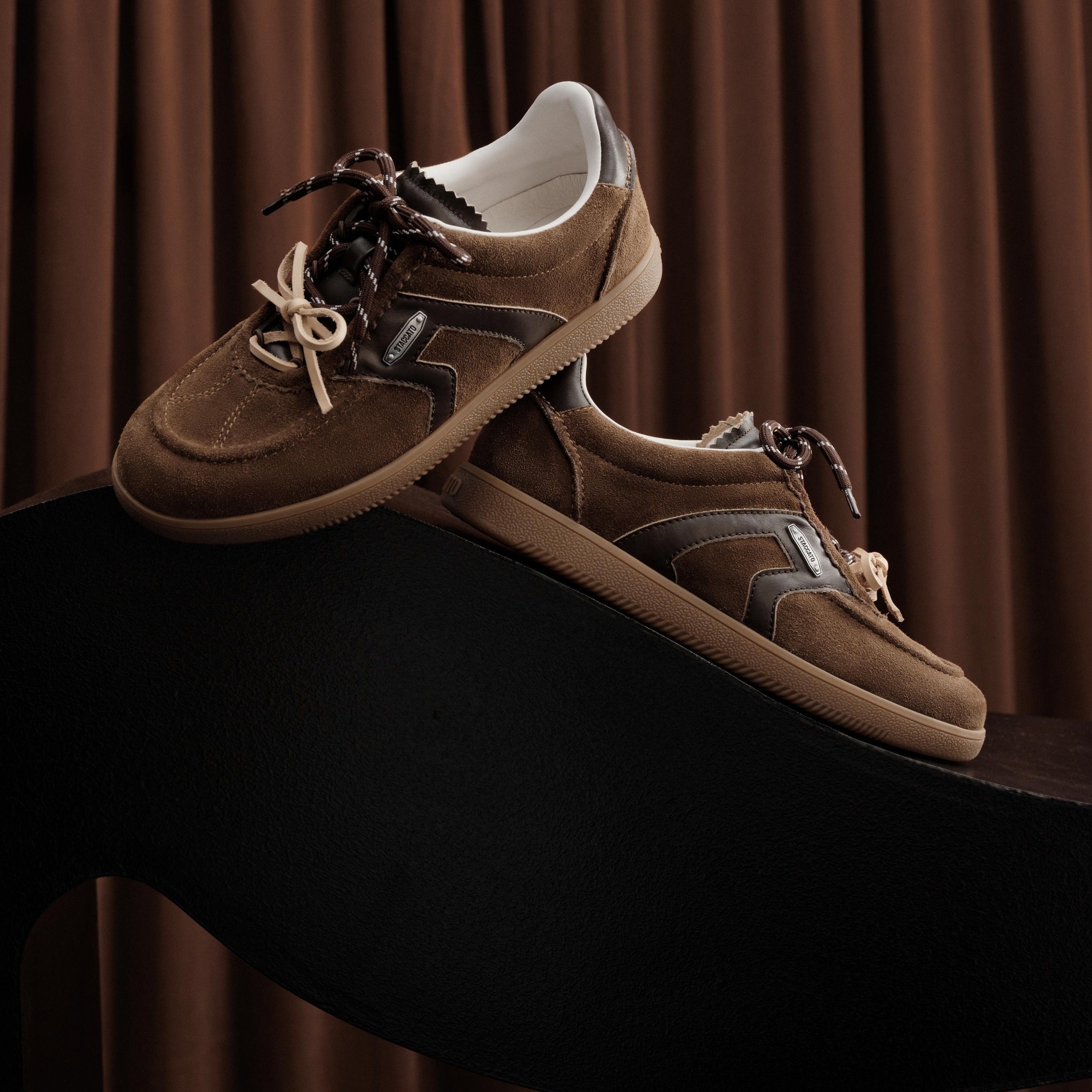 Brown Double Lace Up Casual Sneakers