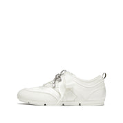STACCATO × VERA WANG White Crystal Bow Flats Sneakers