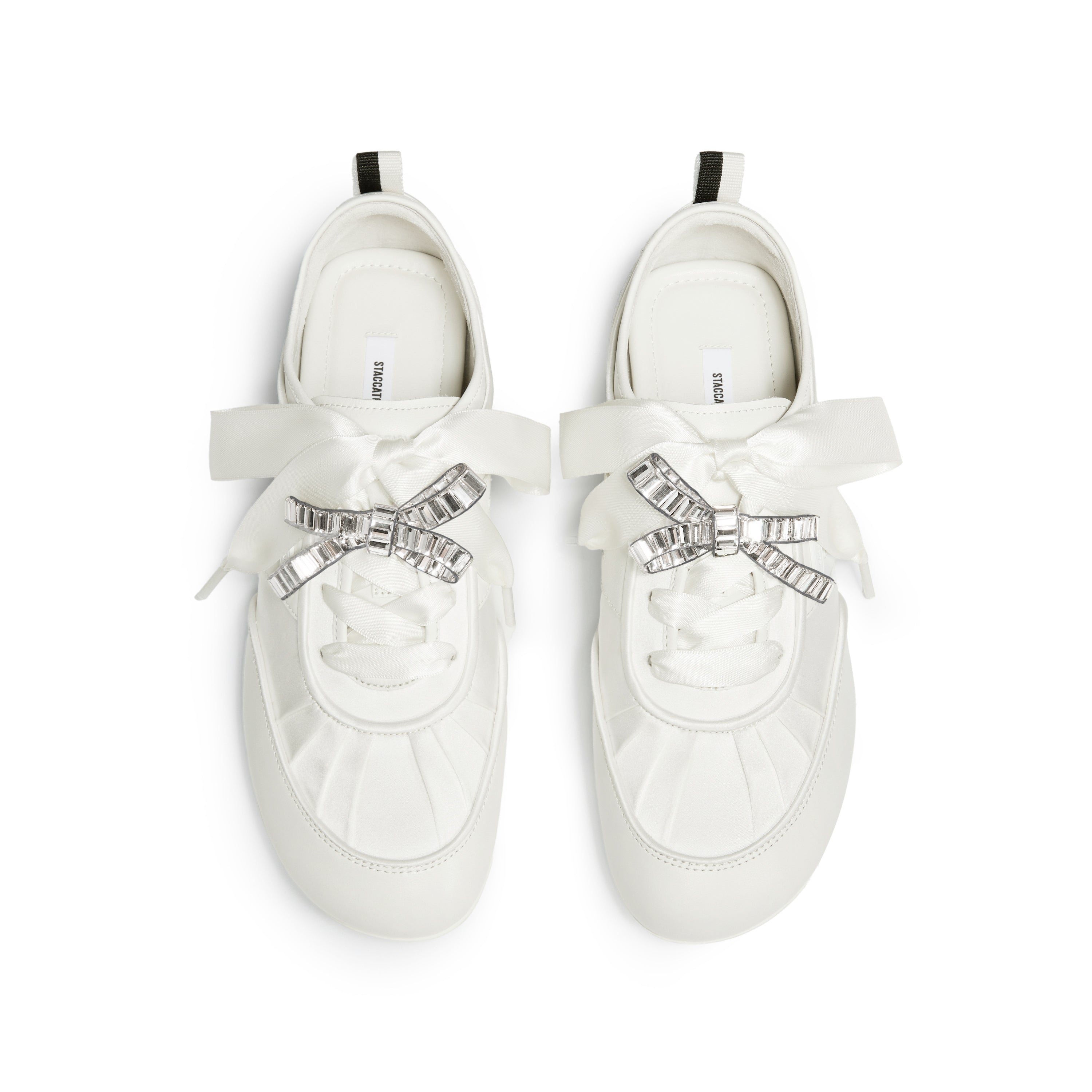 STACCATO × VERA WANG White Crystal Bow Flats Sneakers