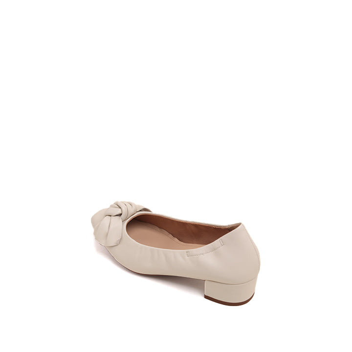Beige Twisted Bow Leather Comfy Pumps