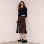 Load image into Gallery viewer, Black ST Leaf Leather Heeled Loafers
