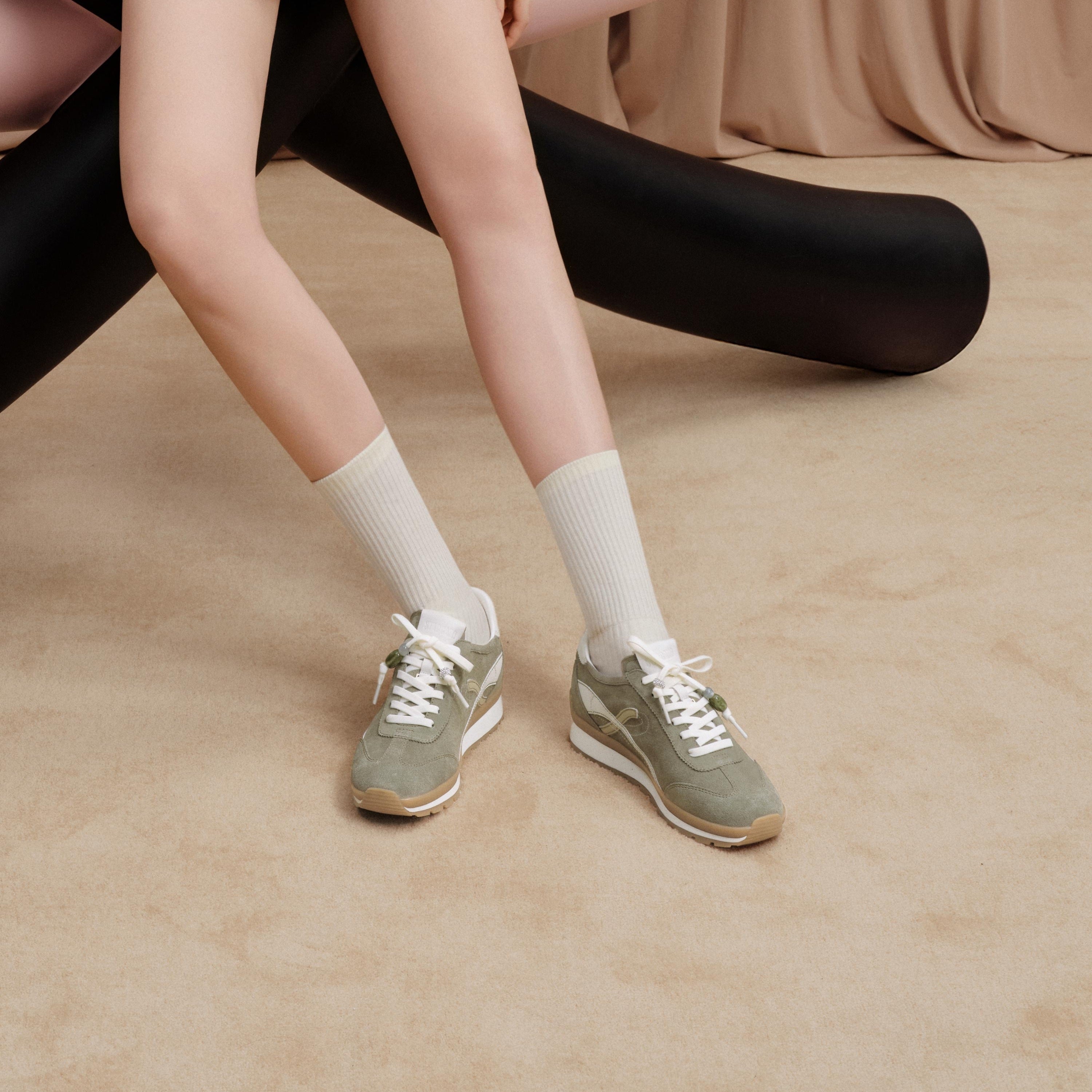 Green Bow Logo ST Lace Up Runners