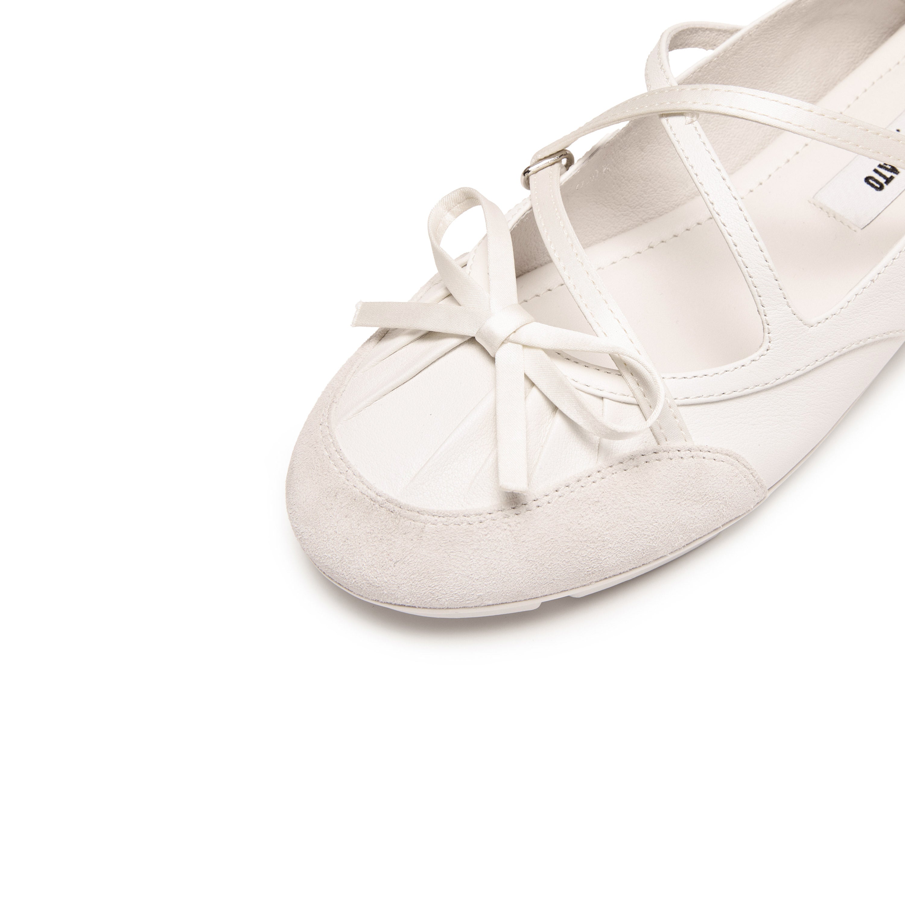 Whitel Bow Patch Mary Jane Ballet Runners