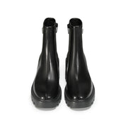 STACCATO × VERA WANG Metal Emblem Block Heel Ankle Boots