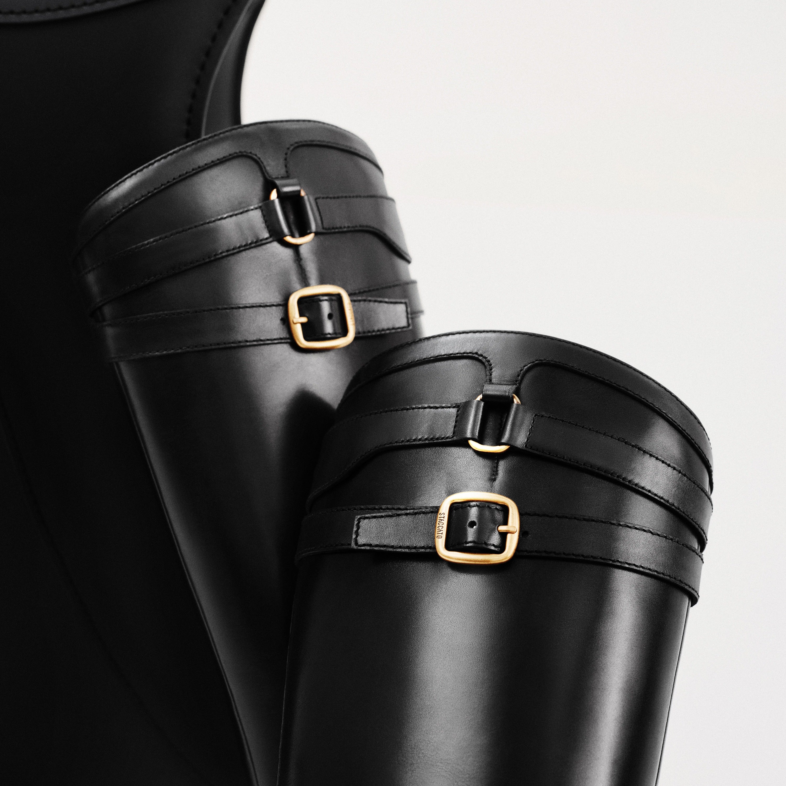 Black Double-Buckle Calf Leather Low-Heel Riding Boots