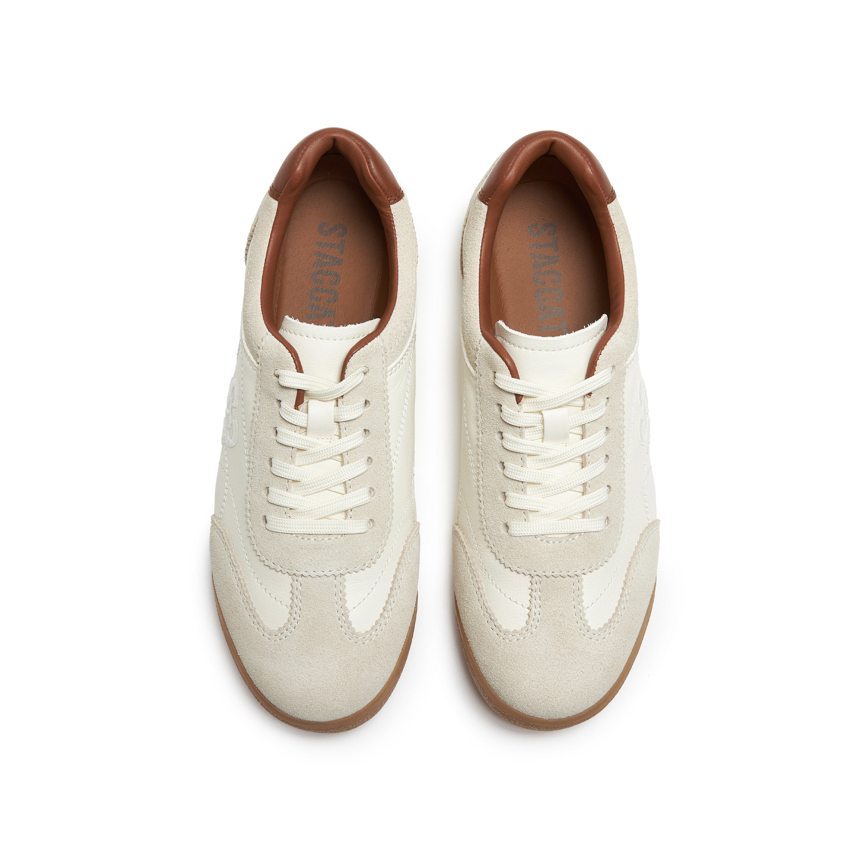 ST Embodiery Patch Slim- cut Lace-up Runner