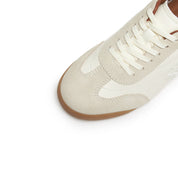 ST Embodiery Patch Slim- cut Lace-up Runner