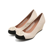 Beige ST Crystal-Buckle Leather Pumps