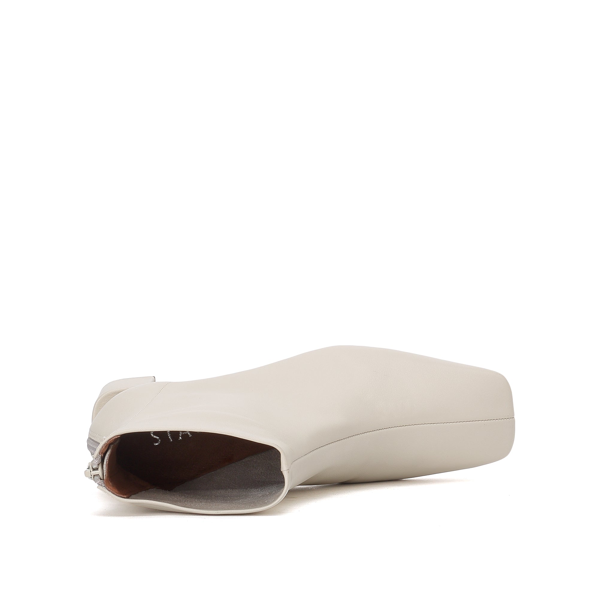Narrow Squared Toe Leather Boots