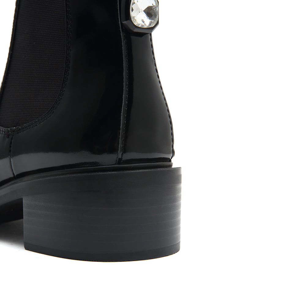 Black Chelsea Boots With Crystal details